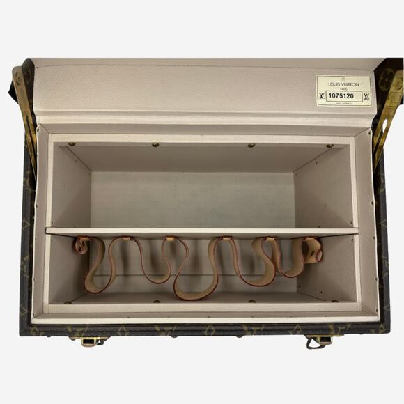 Louis Vuitton Boite Pharmacie Trunk - Picture 8 of 15